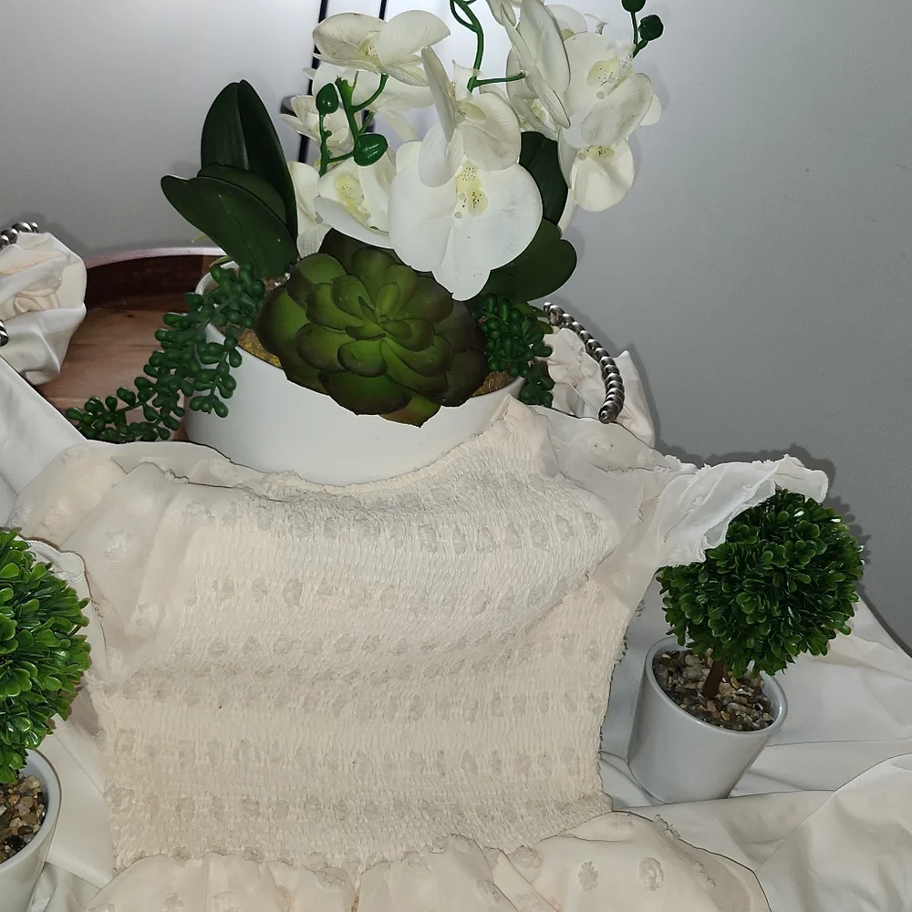 SUPER CUTE women V neck short sleeve dress also dot swing flowy ruffle Dress - Picture 4 of 7